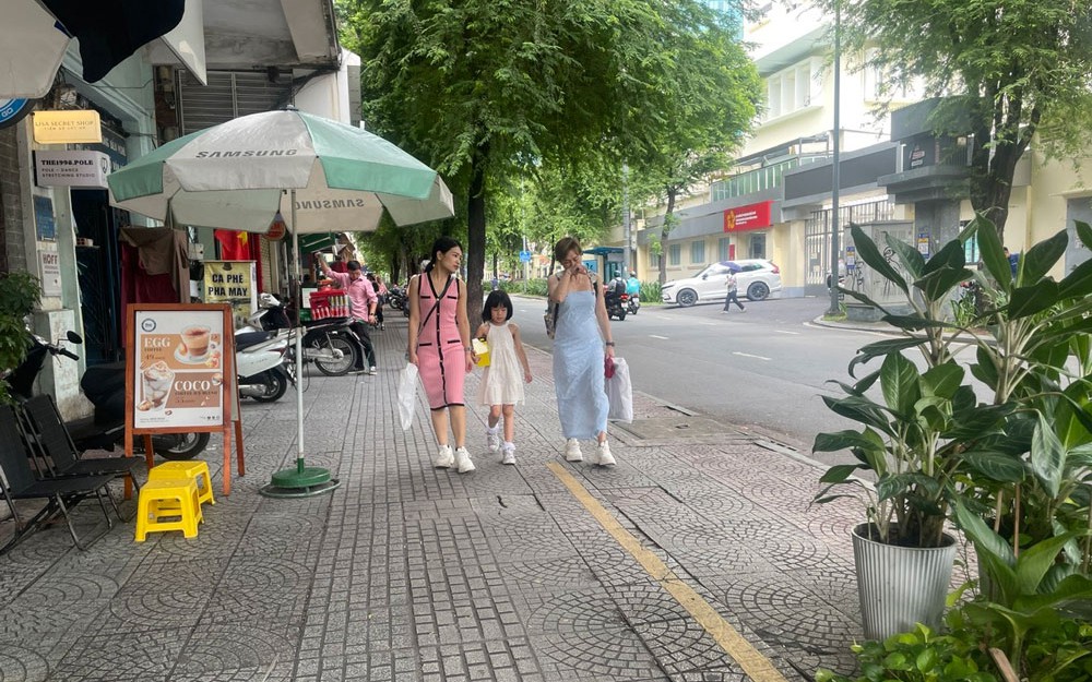 Tìm cách quản lý lòng đường, vỉa hè hiệu quả