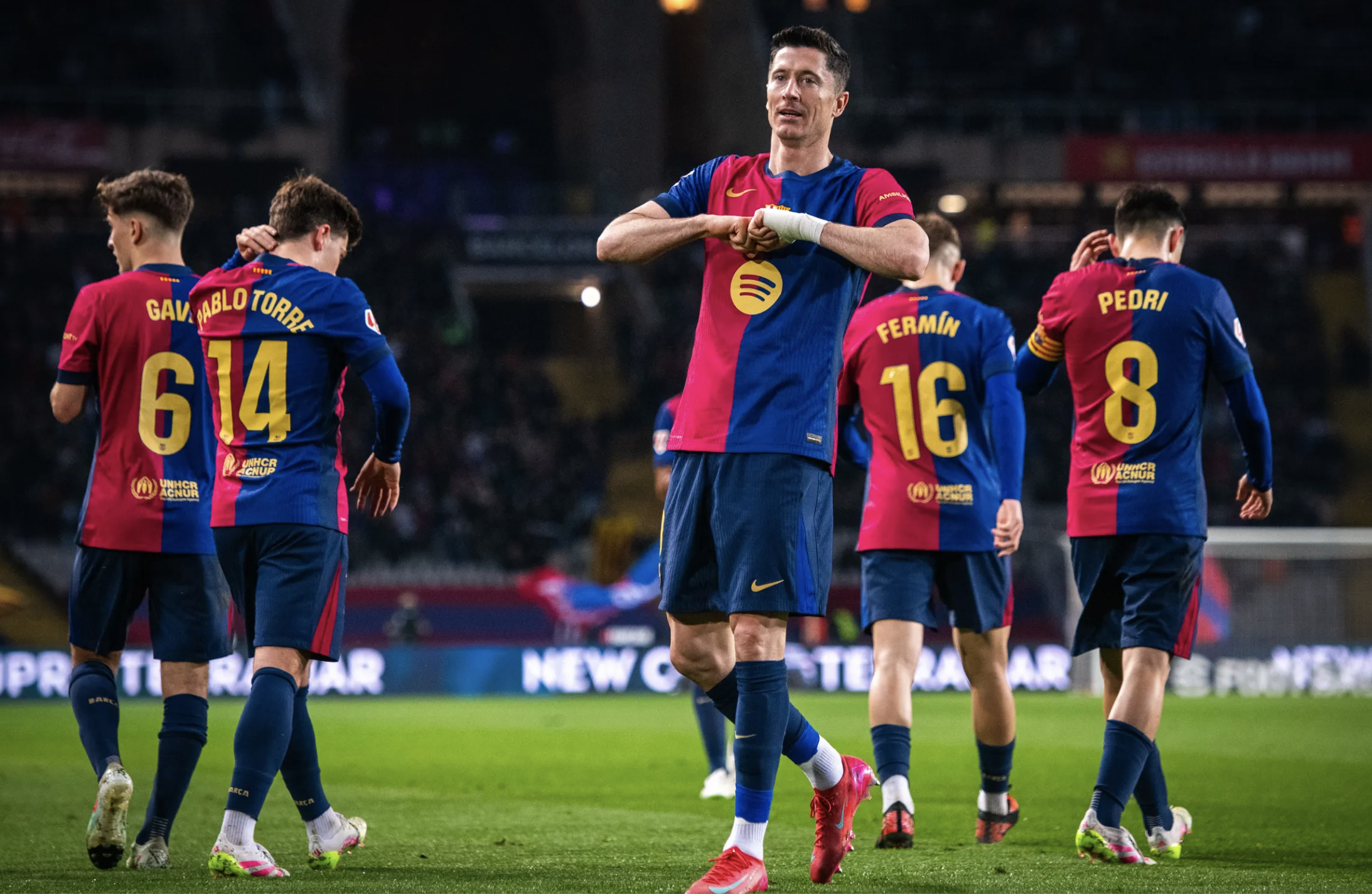 Thắng áp đảo Osasuna, Barcelona khởi đầu mỹ mãn chặng tourmalet- Ảnh 5.