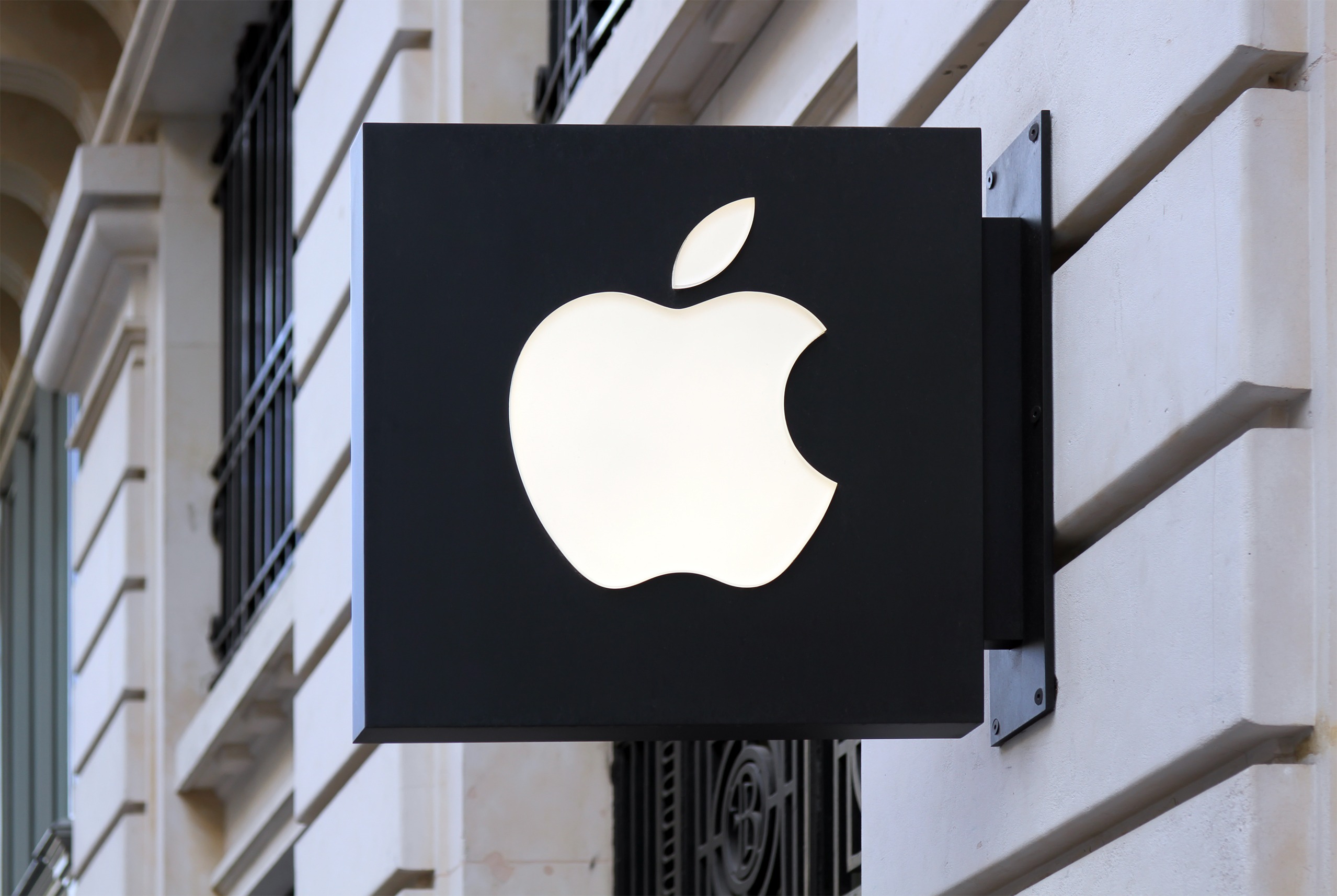Apple đã bổ nhiệm bà Vanessa Trigub làm phó chủ tịch mới phụ trách cửa hàng và hoạt động bán lẻ toàn cầu. Ảnh: Tech Inasia