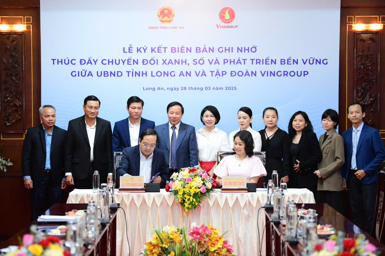 Tỉnh Long An và Tập đoàn Vingroup ký kết nhiều nội dung hợp tác quan trọng- Ảnh 1.