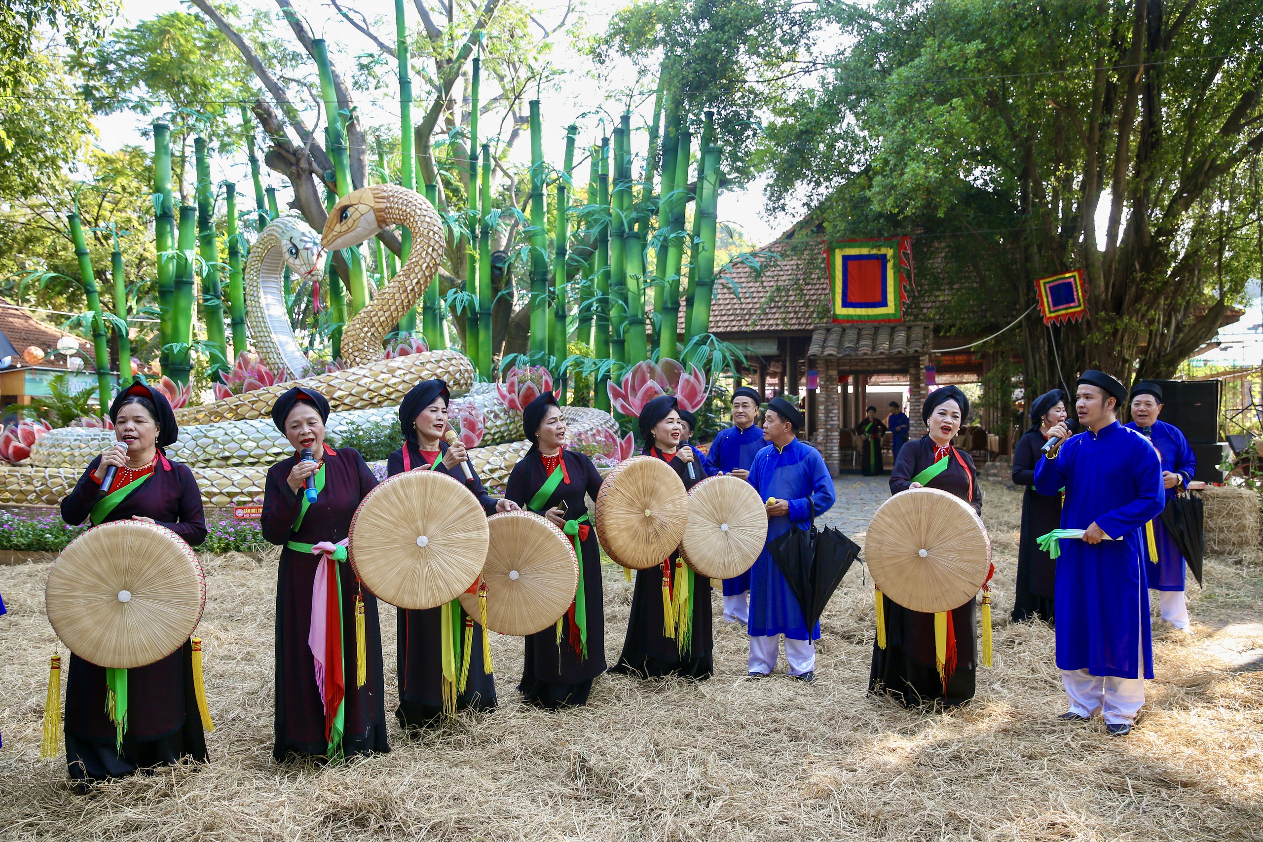 Du khách thích thú trải nghiệm tại lễ hội ẩm thực của Saigontourist Group- Ảnh 8.