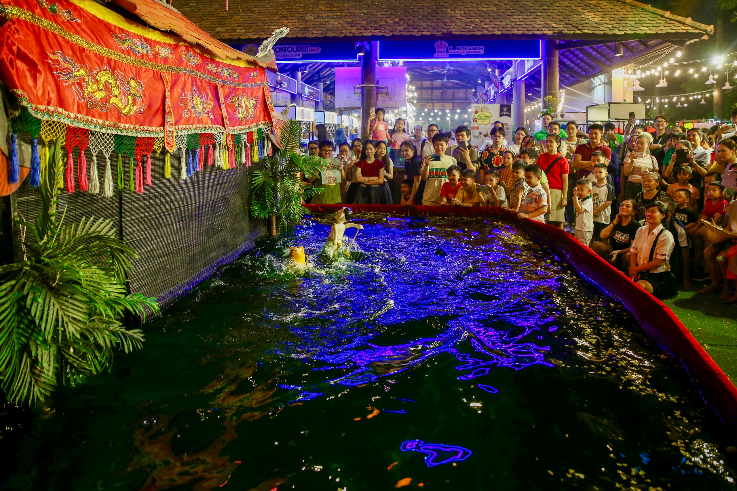 Du khách thích thú trải nghiệm tại lễ hội ẩm thực của Saigontourist Group- Ảnh 23.