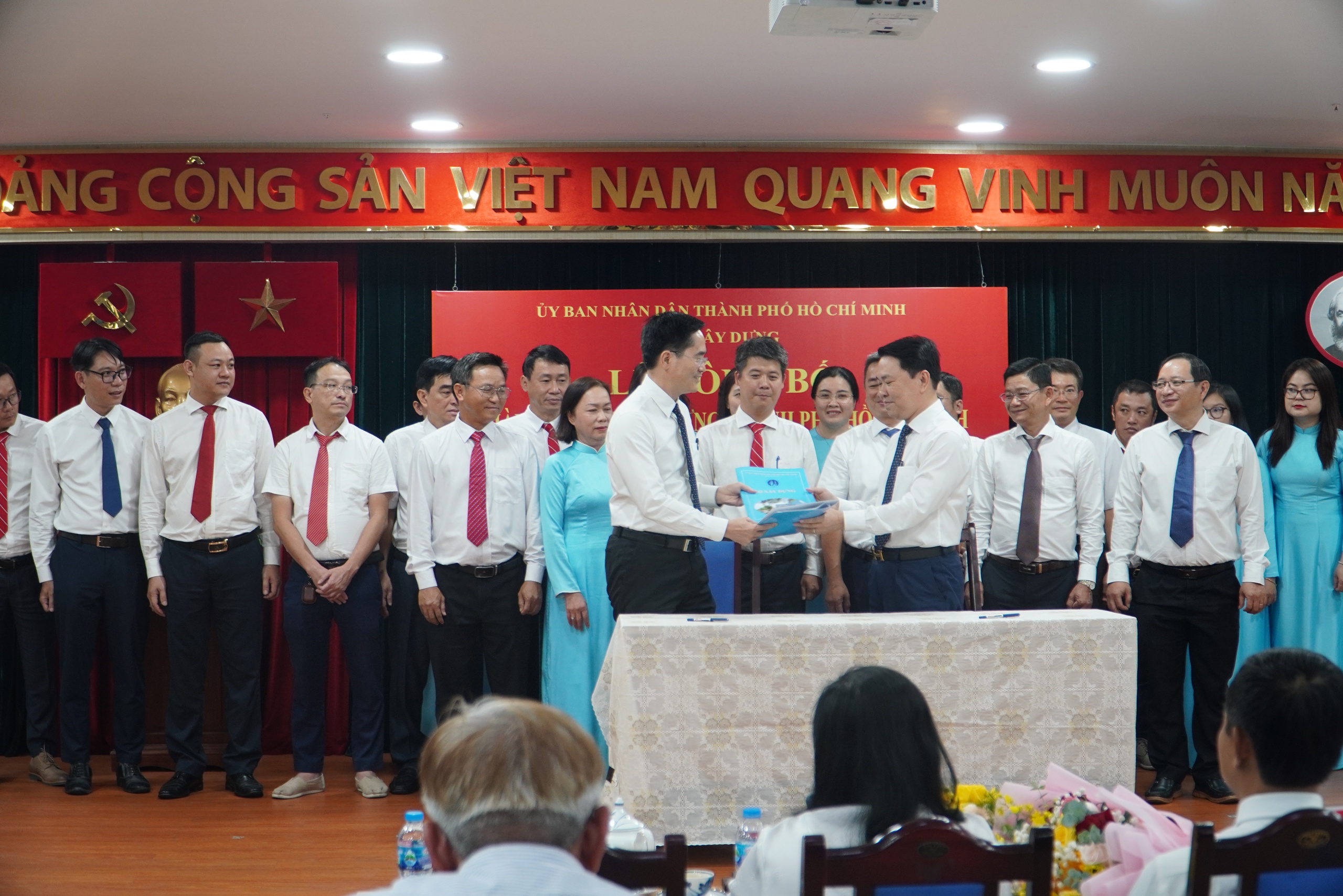 TP HCM: Th&agrave;nh lập Sở X&acirc;y dựng, 188 người nộp đơn xin nghỉ hưu- Ảnh 3.