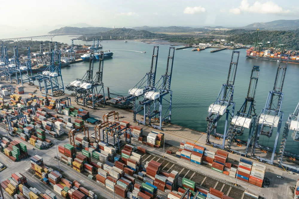Cảng Balboa tại lối vào Thái Bình Dương của kênh đào Panama. Ảnh: BLOOMBERG