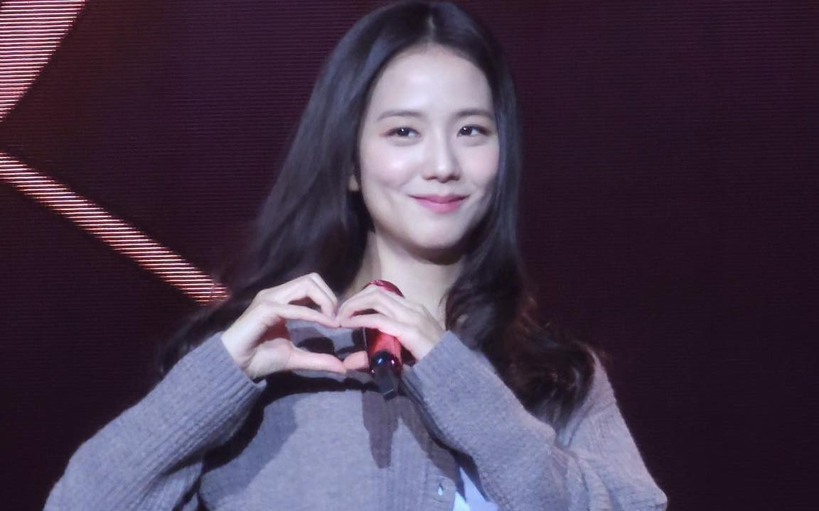 Mỹ nhân Jisoo của Blackpink đến Hà Nội