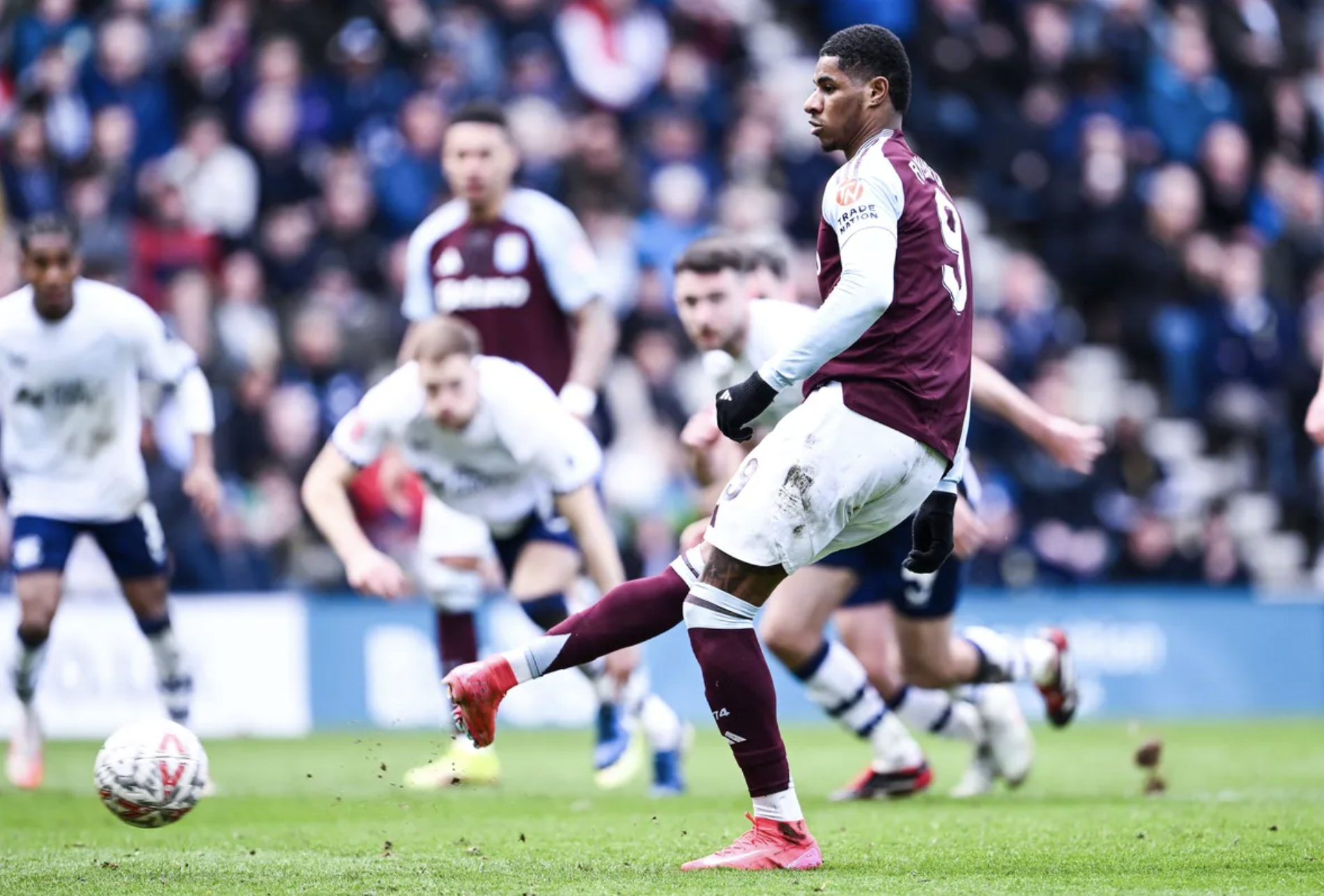 Ngược d&ograve;ng hạ Bournemouth, Man City b&ugrave;ng nổ ở tứ kết FA Cup- Ảnh 8.