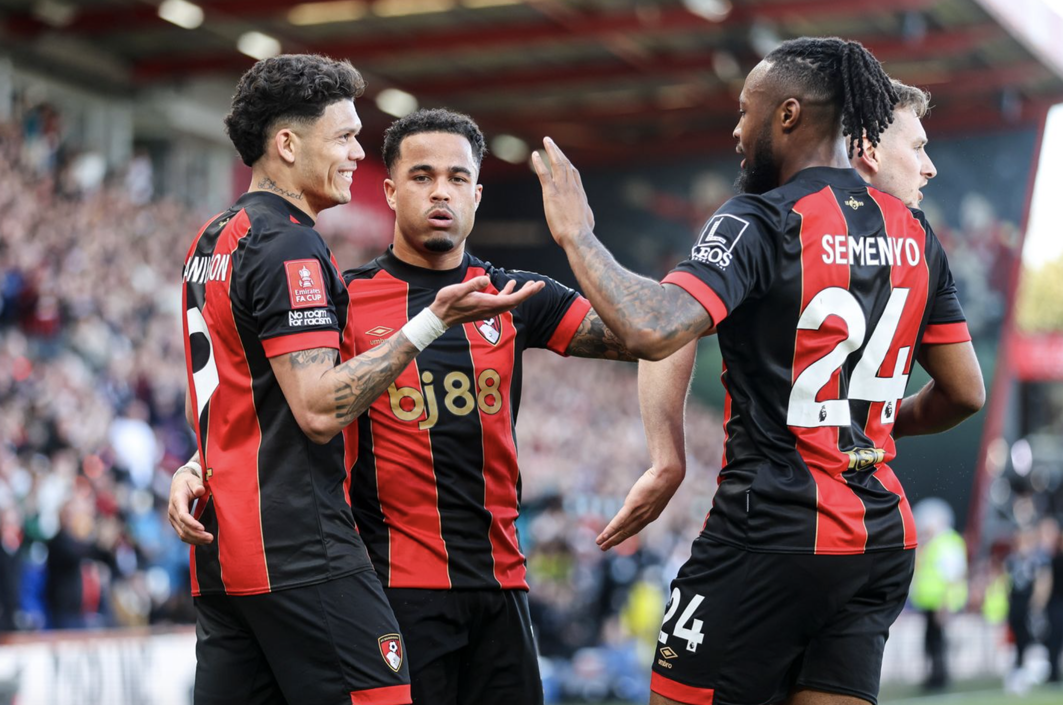 Ngược d&ograve;ng hạ Bournemouth, Man City b&ugrave;ng nổ ở tứ kết FA Cup- Ảnh 3.