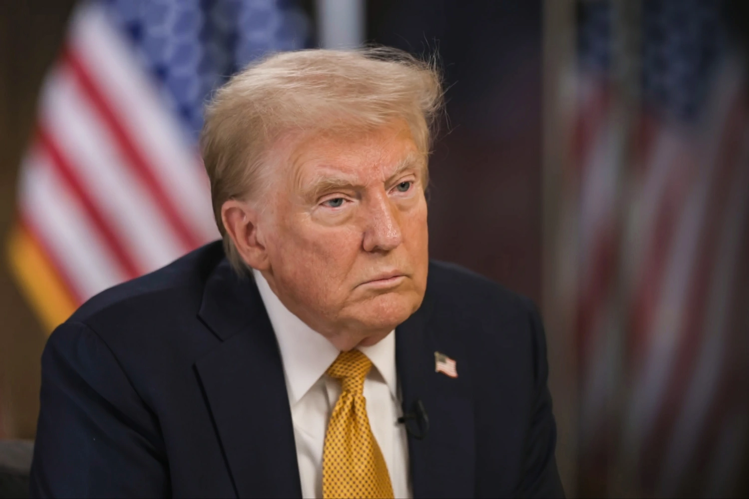 Tổng thống Donald Trump không loại trừ vũ lực để "100% có được Greenland"- Ảnh 1.