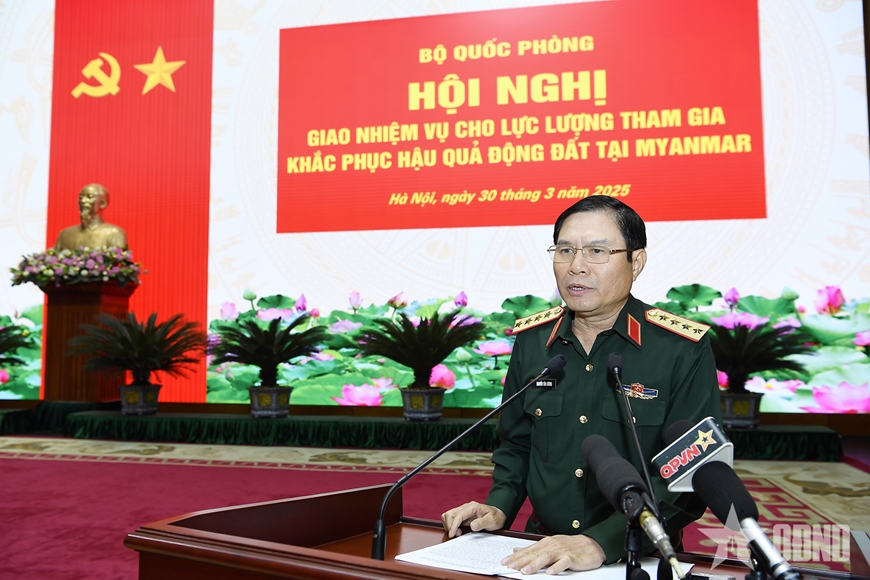 Lực lượng qu&acirc;n đội tham gia khắc phục hậu quả động đất tại Myanmar l&ecirc;n đường- Ảnh 1.