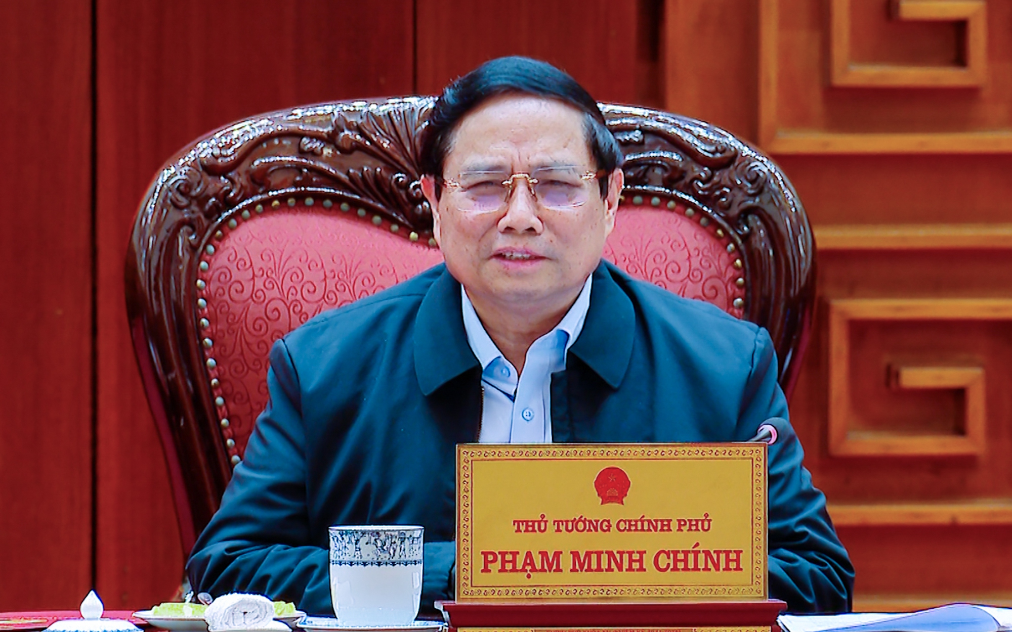 Thủ tướng chủ trì cuộc họp về chính sách ưu đãi thị thực và quay trở lại quốc tịch Việt Nam