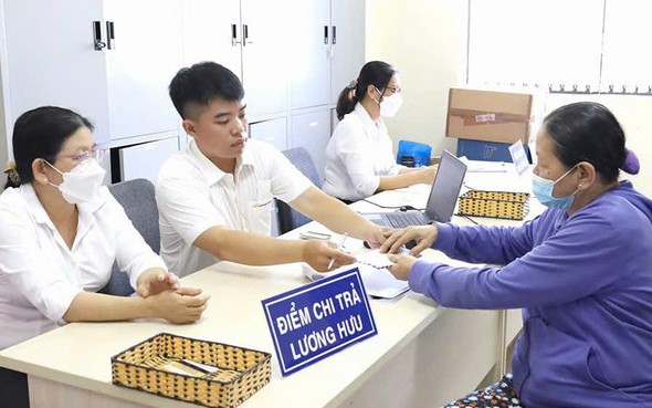 Bảo hiểm xã hội chuẩn bị hơn 4.025 tỉ đồng chi trả lương hưu, trợ cấp