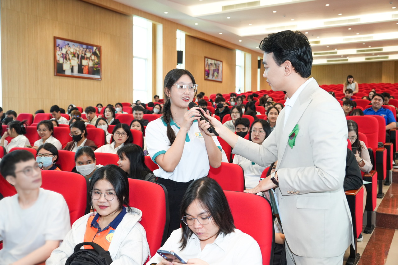 HEINEKEN Việt Nam tiếp tục lan tỏa th&ocirc;ng điệp &ldquo;Đ&atilde; uống rượu bia th&igrave; kh&ocirc;ng l&aacute;i xe&rdquo;- Ảnh 2.