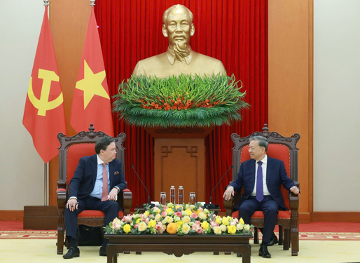 Tổng Bí thư Tô Lâm tiếp Đại sứ Mỹ tại Việt Nam Marc Knapper chiều 31-3 Ảnh: TTXVN