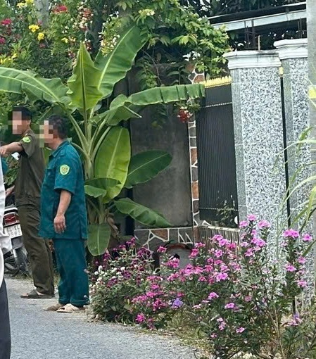 Vĩnh Long: Điều tra 2 mẹ con tử vong bất thường trong ng&ocirc;i nh&agrave;- Ảnh 1.