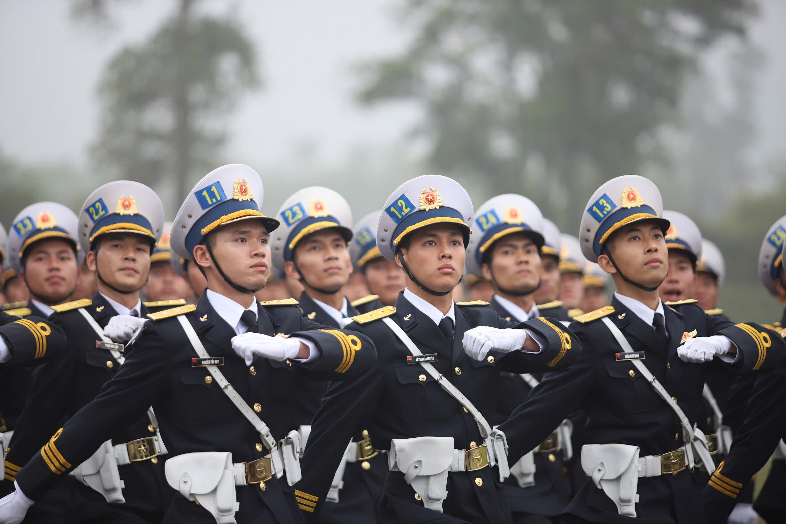 VIDEO: Hợp luyện diễu binh kỷ niệm 50 năm Ngày giải phóng miền Nam, thống nhất đất nước- Ảnh 6.
