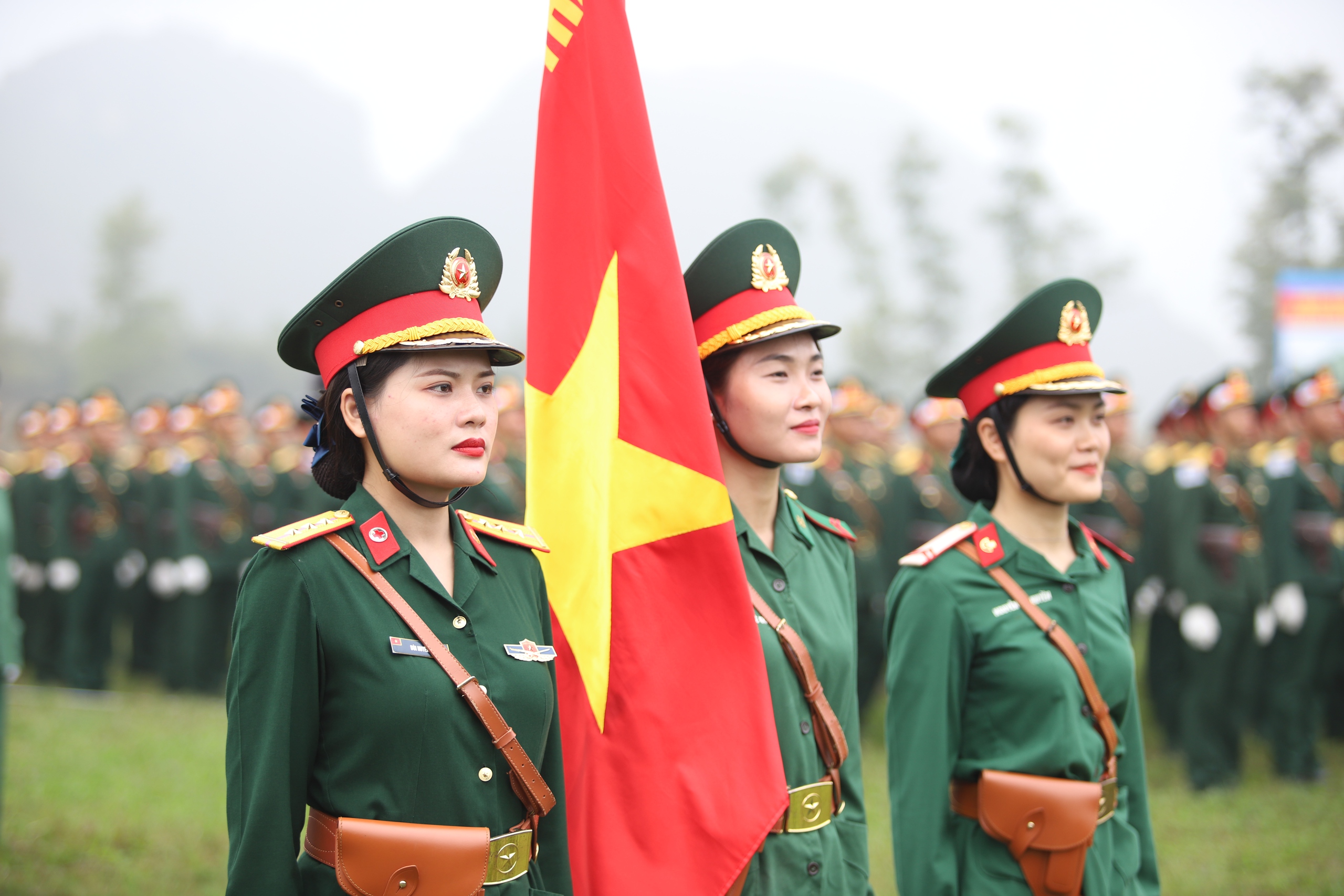 VIDEO: Hợp luyện diễu binh kỷ niệm 50 năm Ngày giải phóng miền Nam, thống nhất đất nước- Ảnh 18.
