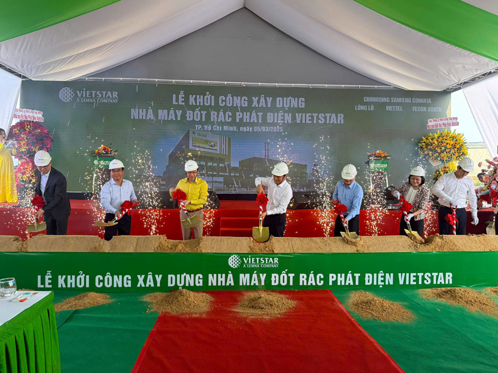 Lễ khởi c&ocirc;ng mang đến nhiều hy vọng về ho&agrave;n thiện hệ thống xử l&yacute; r&aacute;c hiện đại
