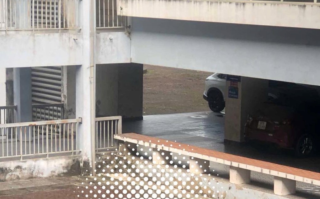 Người đàn ông rơi từ tầng 7 bệnh viện xuống đất tử vong