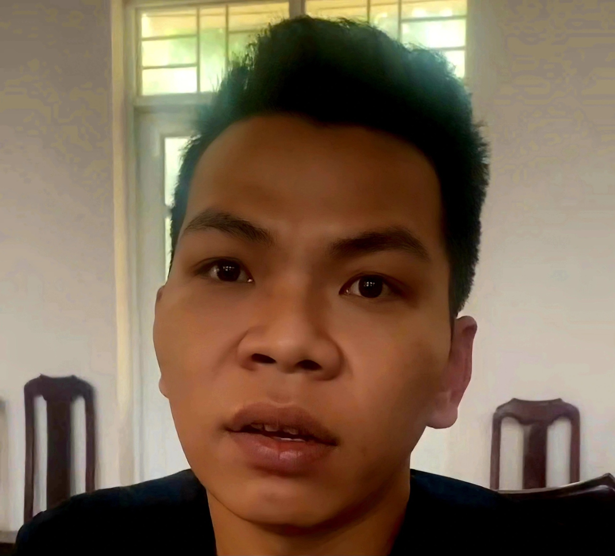 Bắt đối tượng cướp giật điện thoại l&agrave;m 2 b&eacute; g&aacute;i 13 tuổi bị thương- Ảnh 1.
