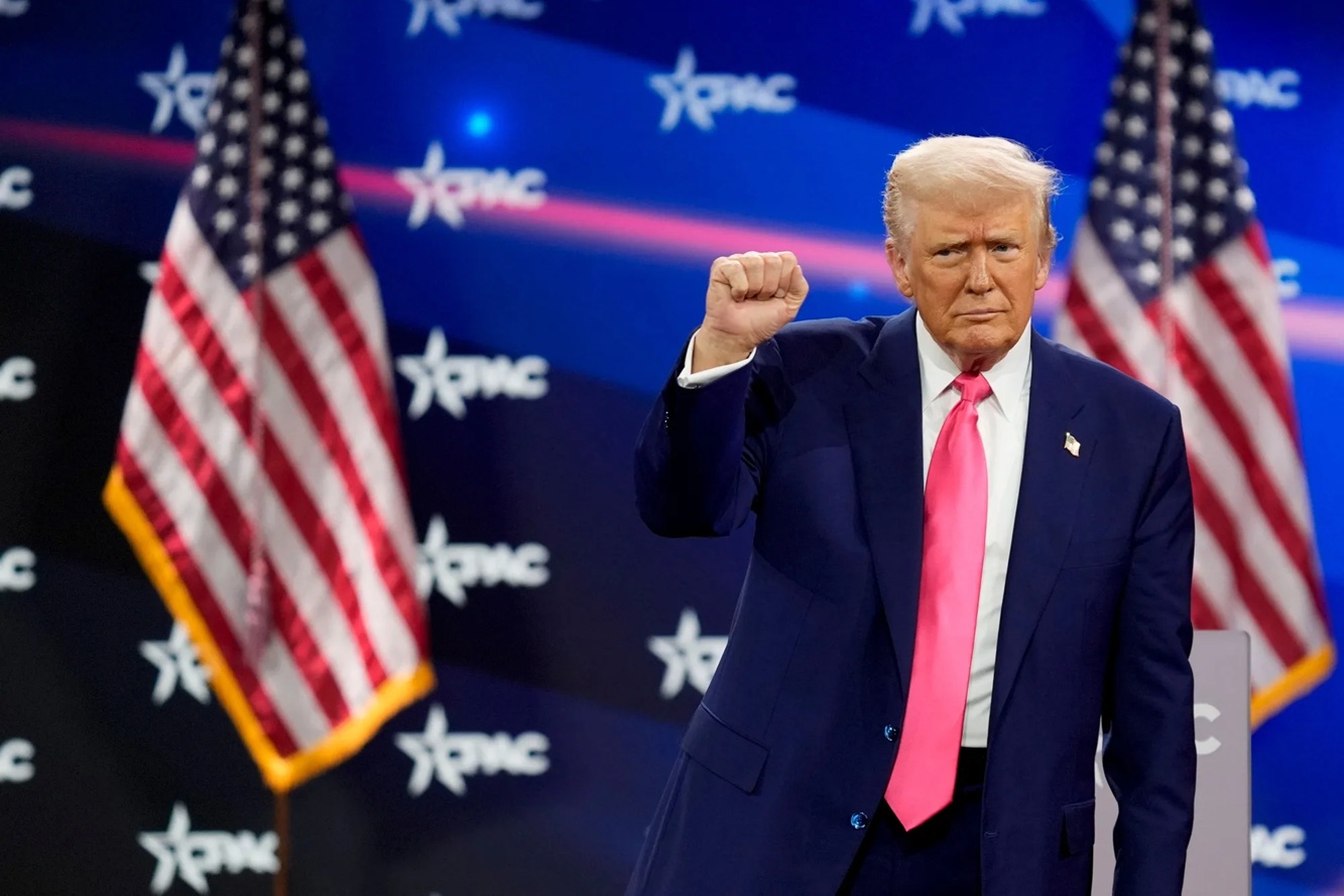 Tổng thống Donald Trump kết th&uacute;c b&agrave;i ph&aacute;t biểu kỷ lục, nhắc h&agrave;ng loạt vấn đề- Ảnh 1.
