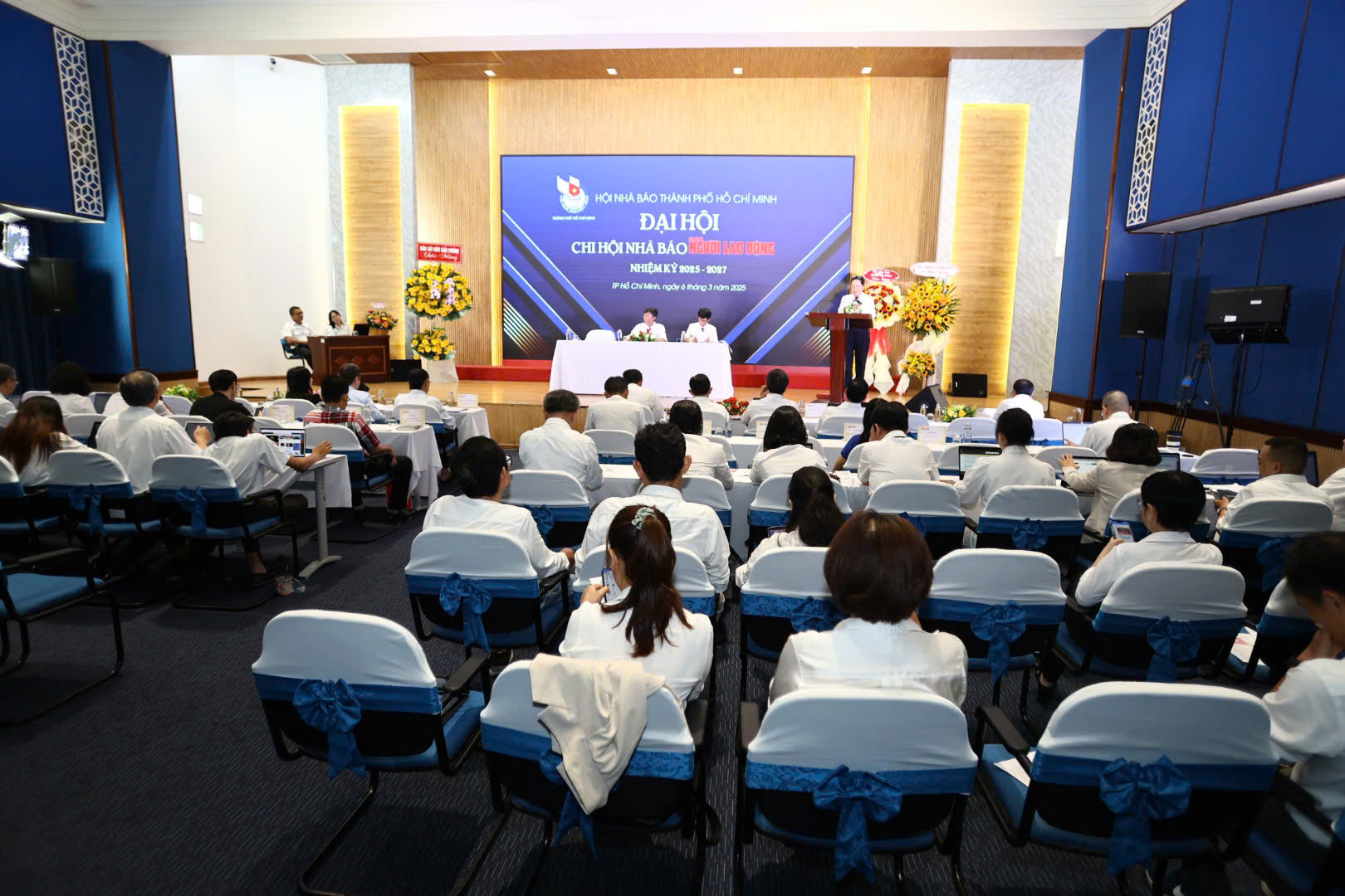Chủ tịch Hội Nh&agrave; b&aacute;o TP HCM đ&aacute;nh gi&aacute; cao Đại hội Chi hội Nh&agrave; b&aacute;o B&aacute;o Người Lao Động- Ảnh 5.