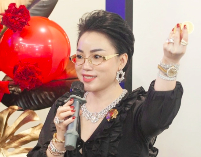 Khởi tố nữ chủ tịch Coco Lee Diamond b&aacute;n v&agrave;ng thỏi giả cho kh&aacute;ch h&agrave;ng- Ảnh 1.