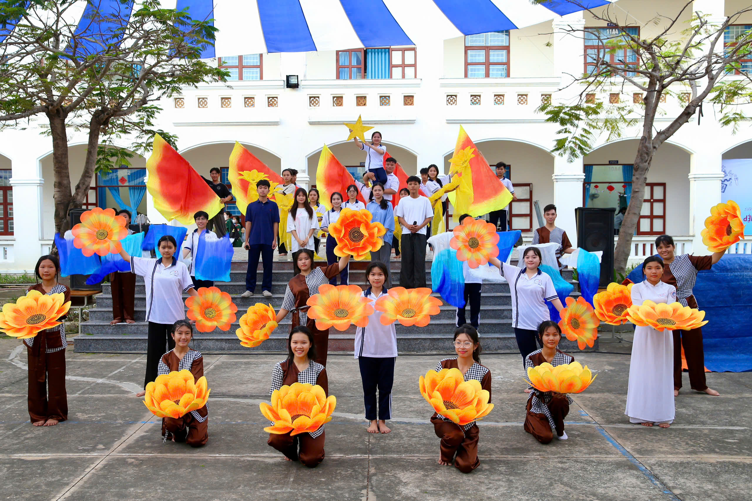 Khai mạc &ldquo;Đưa trường học đến th&iacute; sinh&rdquo; 2025: Th&ocirc;ng tin &ldquo;hot&rdquo; về tuyển sinh, hướng nghiệp- Ảnh 2.