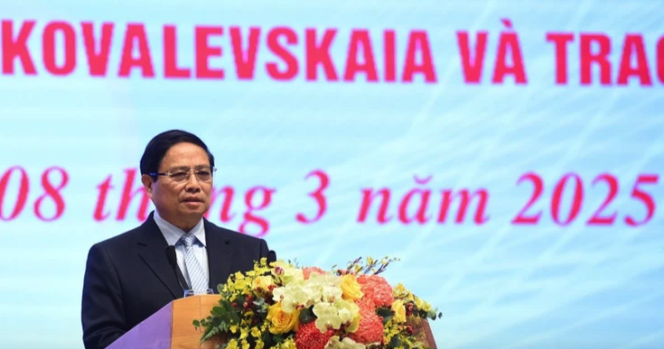 Thủ tướng gặp mặt c&aacute;c nữ Anh h&ugrave;ng, nh&agrave; khoa học nữ- Ảnh 3.