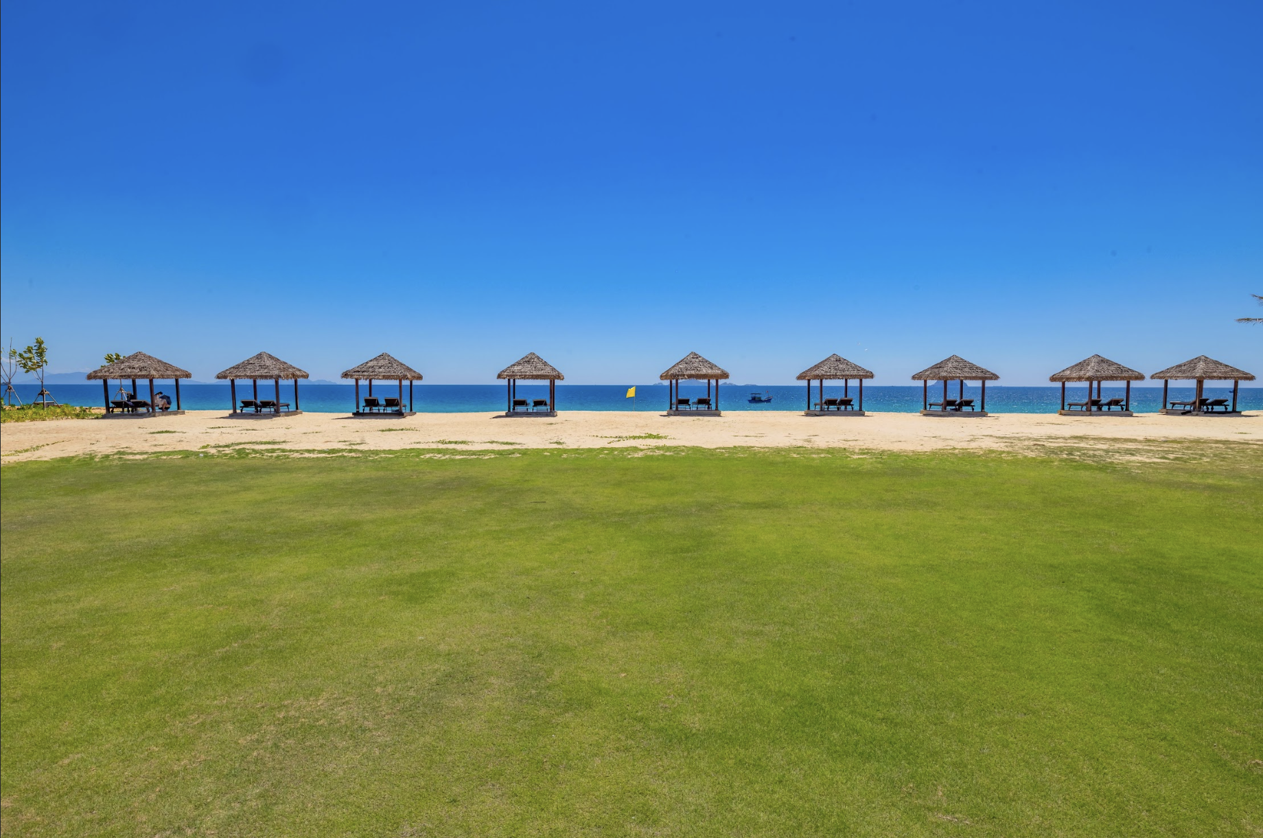 CaraWorld Cam Ranh