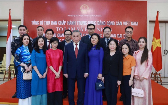 Tổng B&iacute; thư đ&aacute;nh gi&aacute; cao nỗ lực của cộng đồng người Việt ở Indonesia