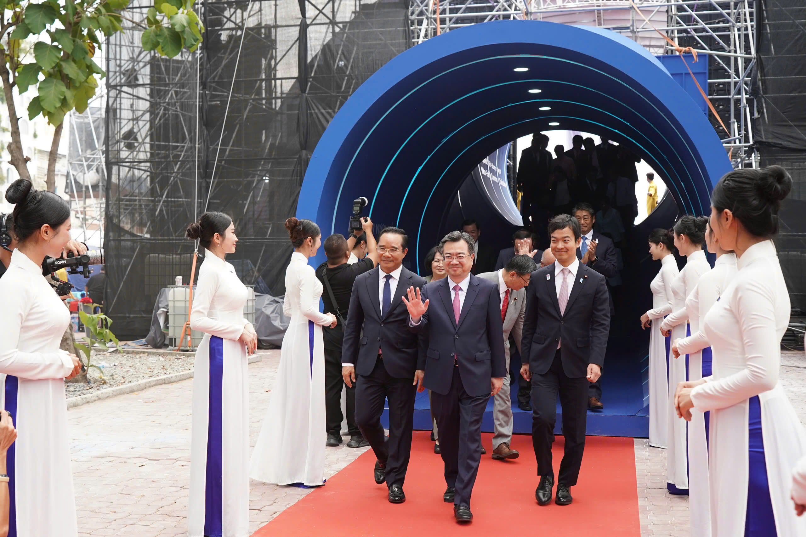 Kh&aacute;nh th&agrave;nh tuyến metro số 1: Bước ngoặt chuyển đổi m&ocirc; h&igrave;nh giao th&ocirc;ng đ&ocirc; thị của TP HCM- Ảnh 14.