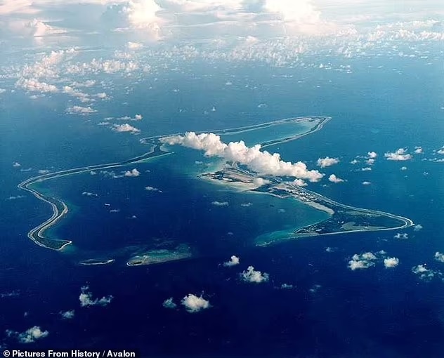 Quần đảo Chagos sắp được trao trả cho Mauritius, c&oacute; căn cứ hải qu&acirc;n chung của Mỹ v&agrave; Anh Diego Garcia. Ảnh: History/Avalon