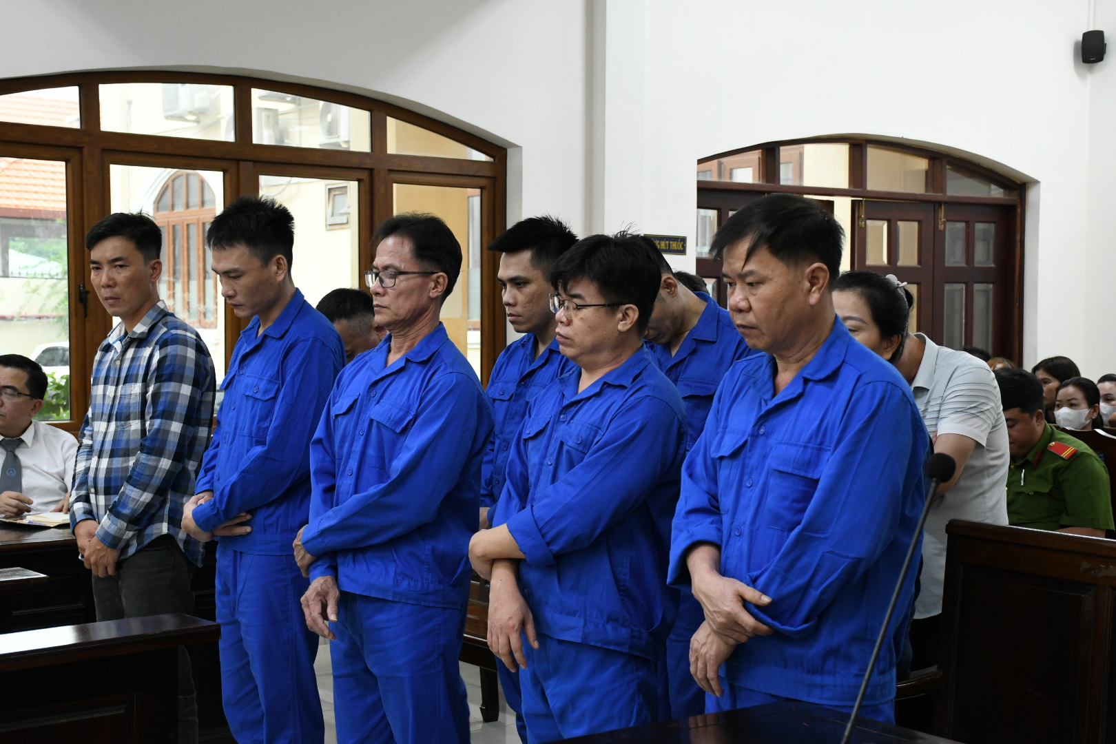 Đề nghị 9-10 năm t&ugrave; với l&aacute;i xe của cựu trưởng Trạm CSGT Suối Tre- Ảnh 1.