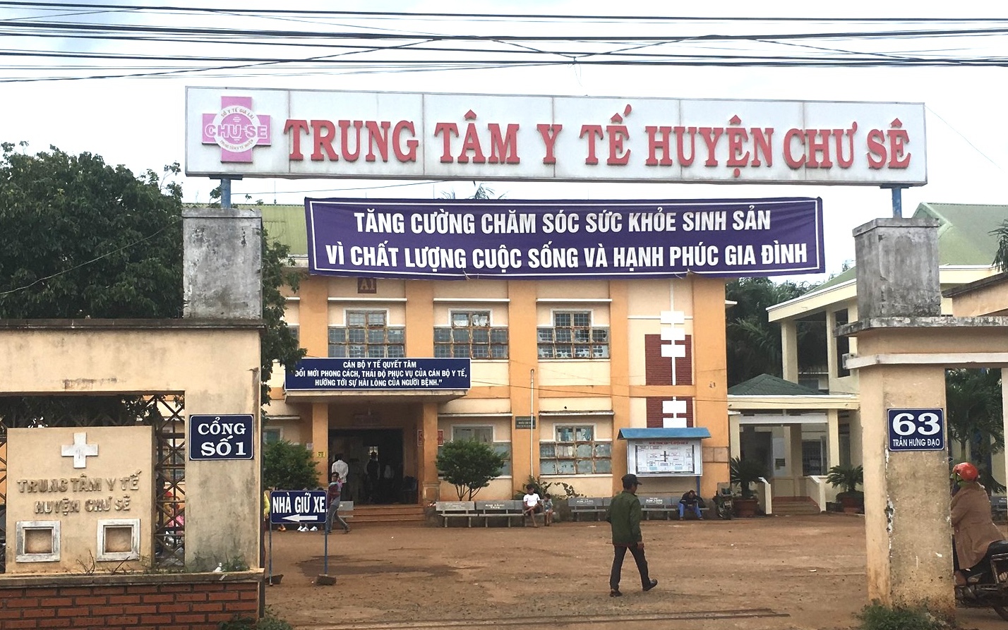 Người nh&agrave; bệnh nh&acirc;n tuy&ecirc;n bố 