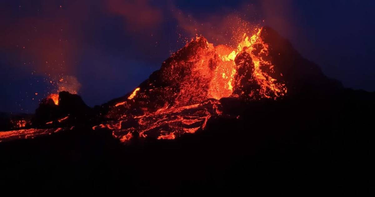 Iceland hứng chịu h&agrave;ng trăm trận động đất nhỏ, b&aacute;o hiệu cơn thịnh nộ lớn- Ảnh 1.