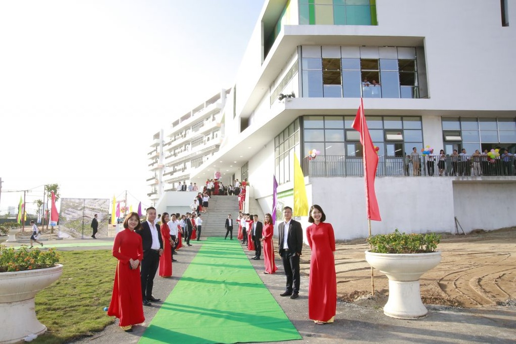 V&igrave; sao 2 c&ocirc;ng tr&igrave;nh bệnh viện ng&agrave;n tỉ bị bỏ hoang nhiều năm?- Ảnh 4.