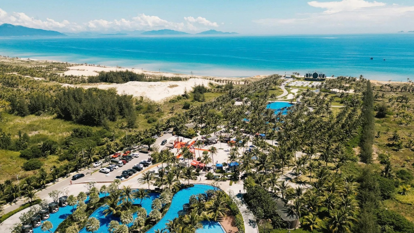 CaraWorld Cam Ranh