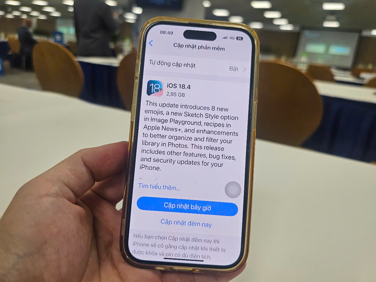 iOS 18.4 tr&ecirc;n iPhone c&oacute; g&igrave; đặc biệt?- Ảnh 1.