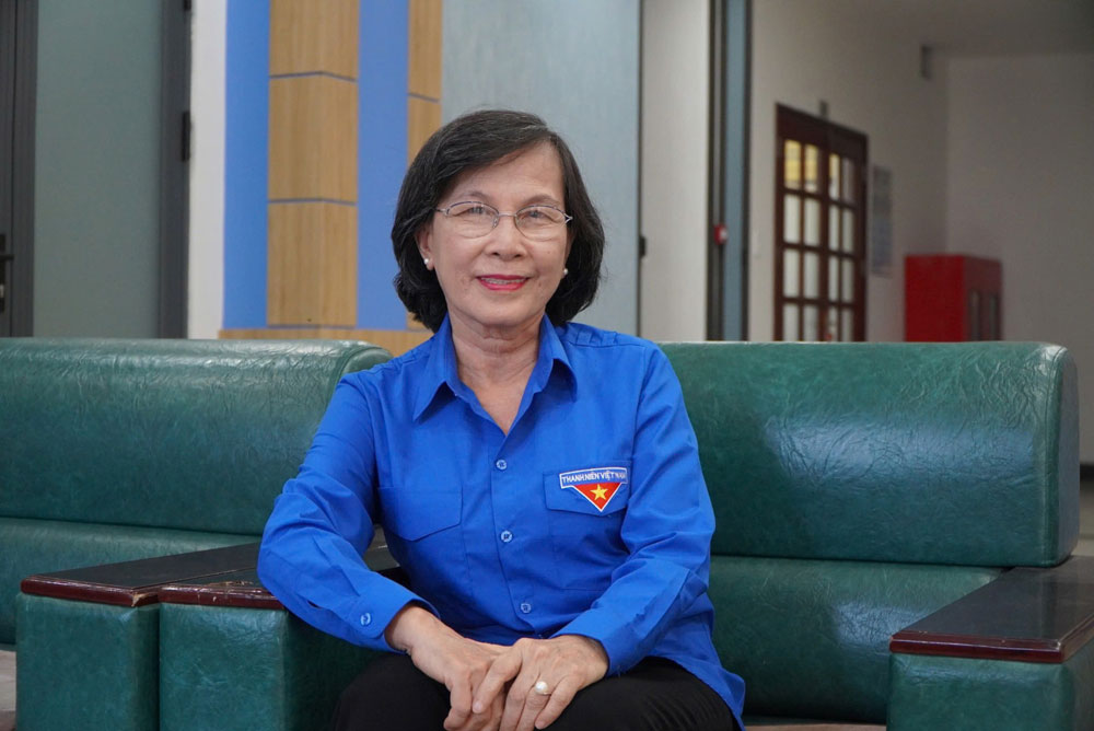 Bà Phạm Phương Thảo kể chuyện với phóng viên Báo Người Lao Động. Ảnh: PHAN ANH