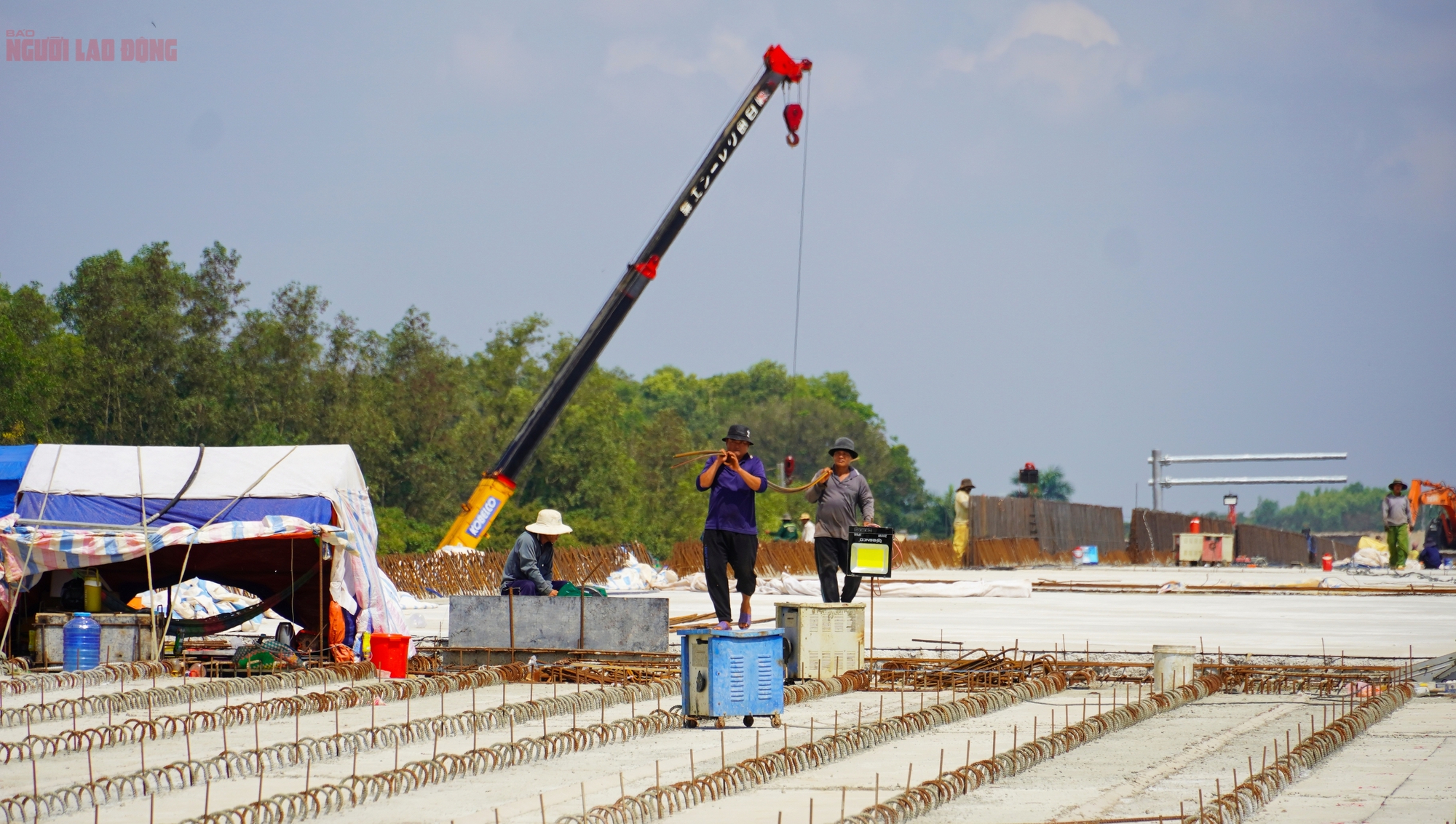 Cận cảnh 19,5 km đường cao tốc Biên Hòa - Vũng Tàu trước ngày thông xe kỹ thuật- Ảnh 6.