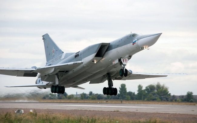 Ukraine “bắt bài”, tuyên bố phá hủy máy bay 100 triệu USD của Nga