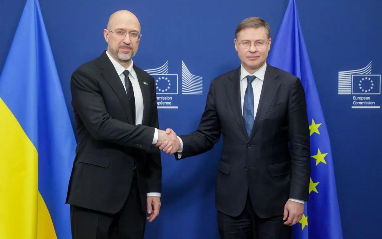 Ukraine nhận thêm 1 tỉ euro viện trợ từ tiền lãi tài sản Nga bị đóng băng