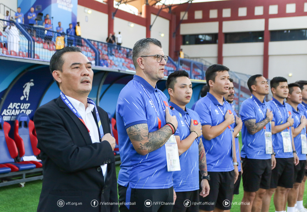 Thủ tướng Phạm Minh Chính gửi thư động viên U17 Việt Nam trước trận đấu quyết định với U17 UAE- Ảnh 2.
