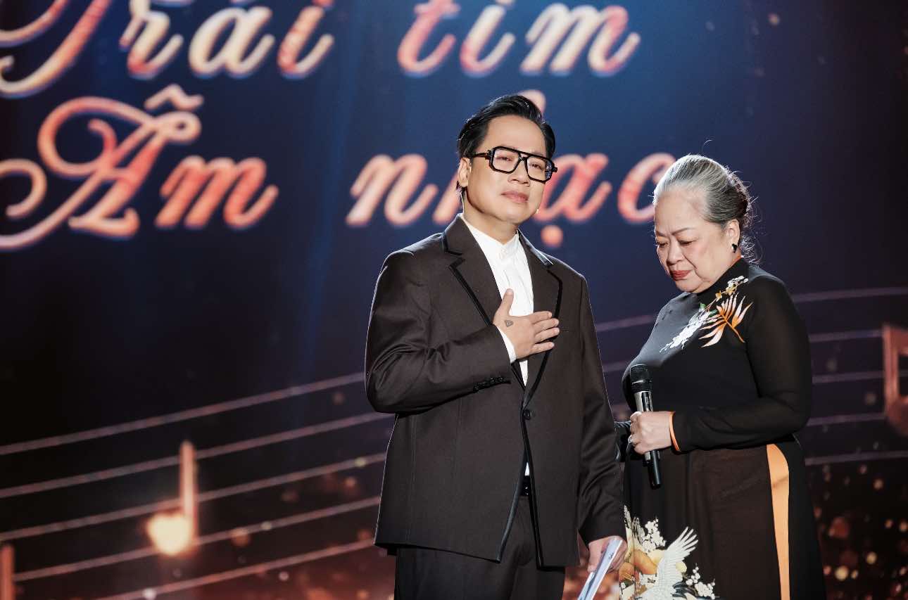 NSND Nguyễn Thị Thanh Th&uacute;y xuất hiện ấn tượng trong chương tr&igrave;nh "Tr&aacute;i tim &acirc;m nhạc"- Ảnh 3.