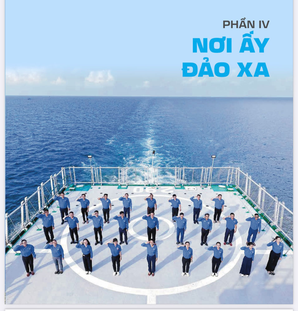 Hình ảnh về chuyến hải trình đến nhà giàn DK1. Ảnh: Ban Tuyên giáo và Dân vận Thành ỦY TP HCM