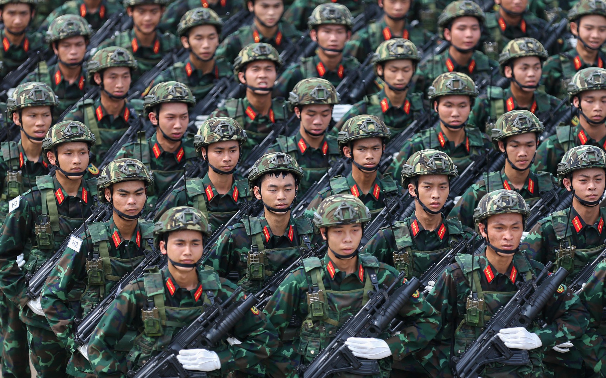 Những hình ảnh ấn tượng tại buổi tổng hợp luyện diễu binh đầu tiên