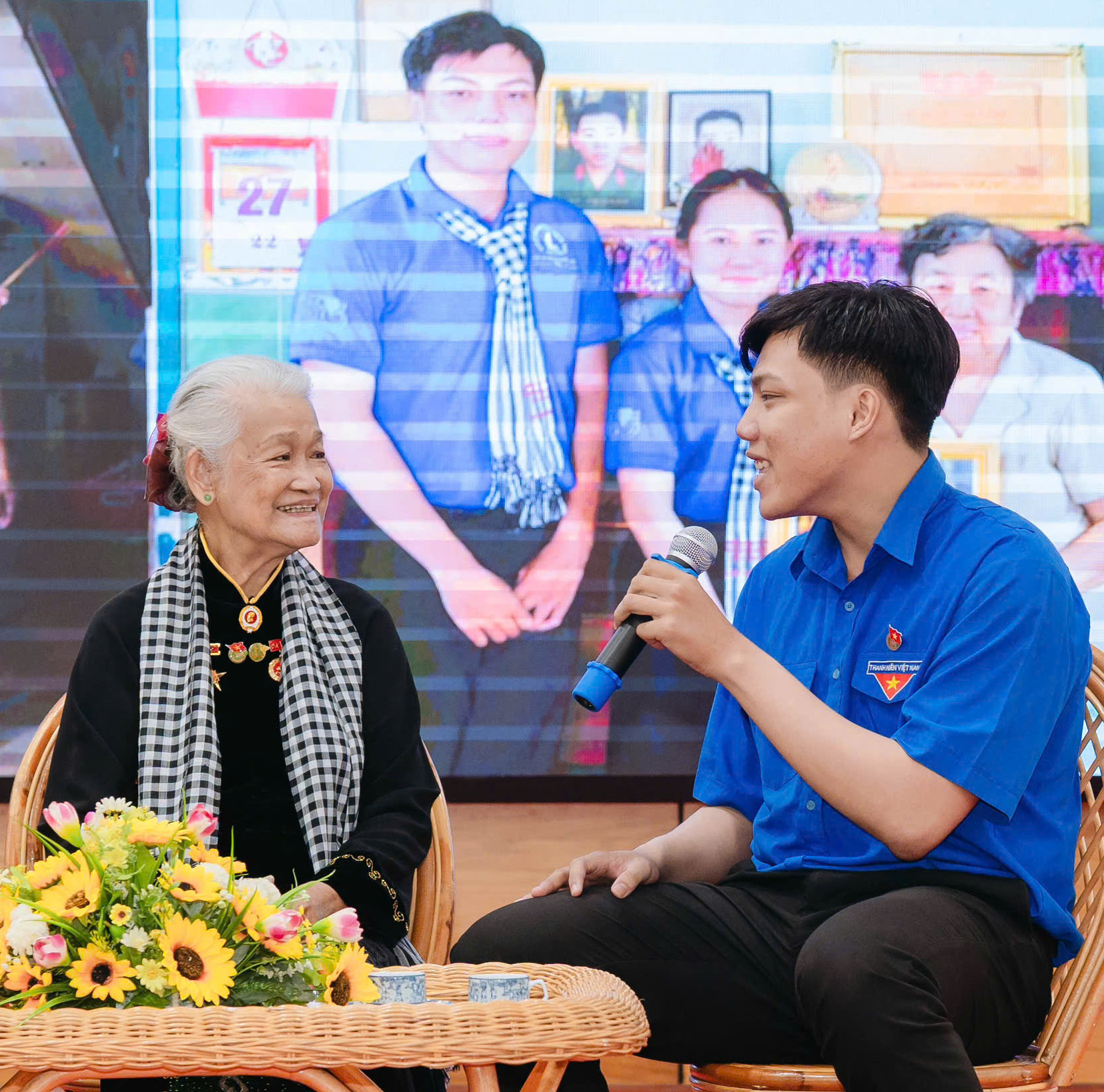 Số hóa 3.000 bức vẽ chân dung mẹ Việt Nam Anh hùng- Ảnh 1.