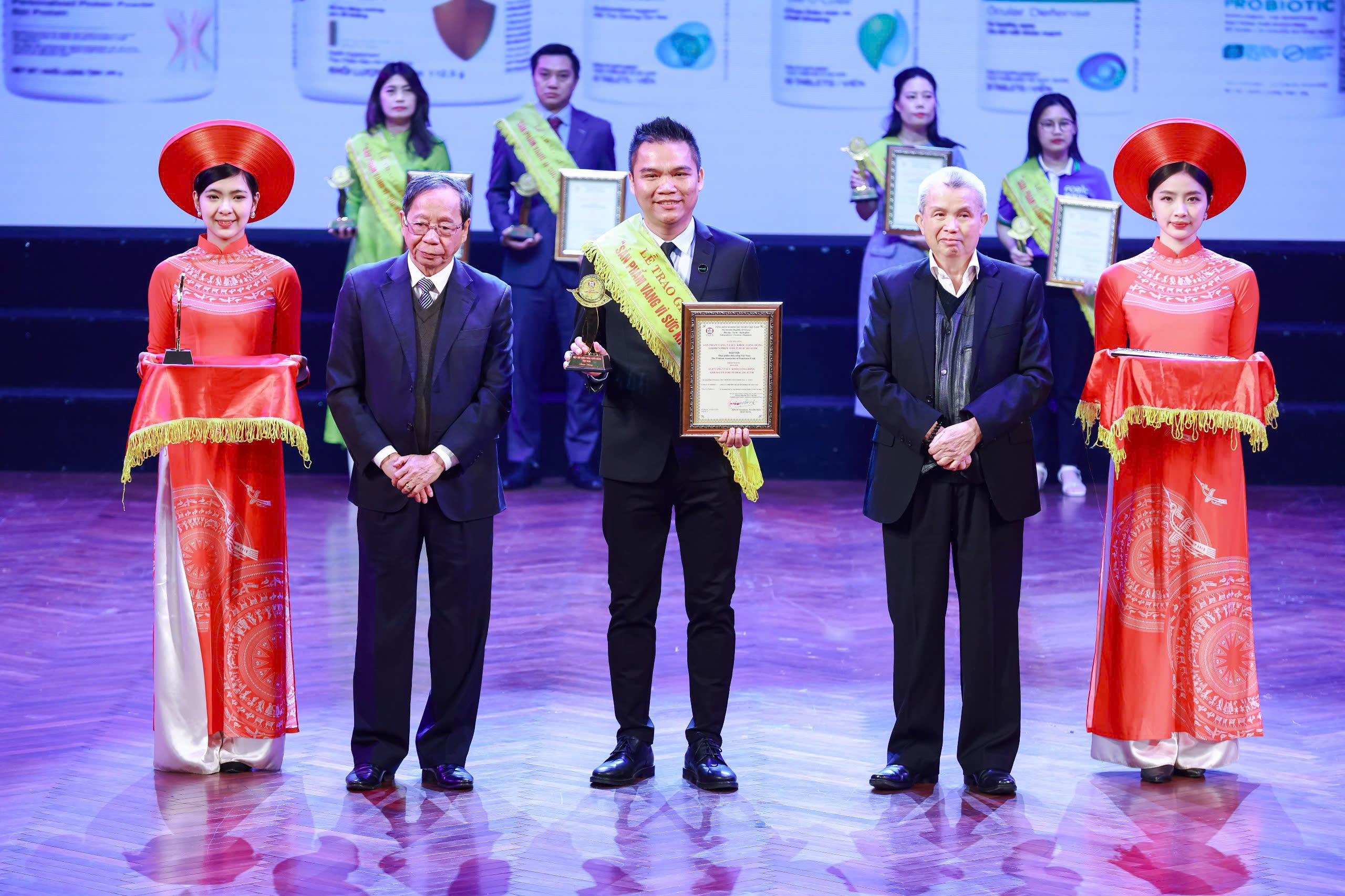 Herbalife Việt Nam thông báo đến quý khách hàng- Ảnh 1.