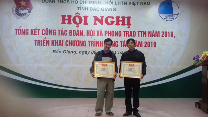 Lê Viết Thuận được nhận bằng khen của Tỉnh Đoàn Bắc Giang