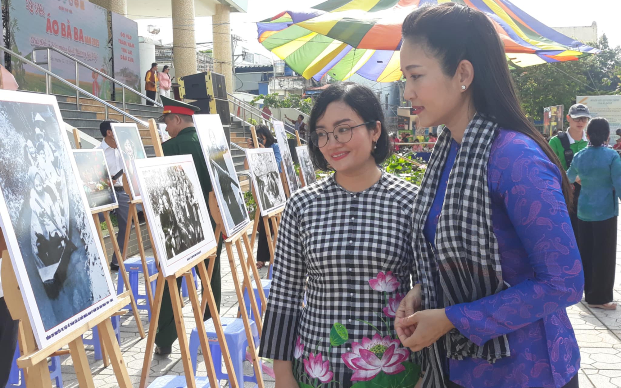 NSND Thanh Thúy duyên dáng tại Lễ hội "Áo bà ba 2025"